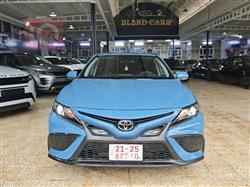 تۆیۆتا کامری